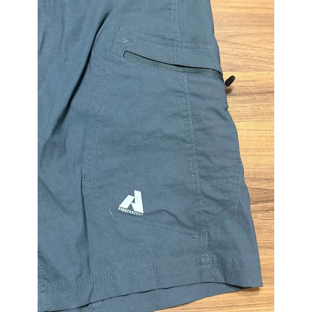 Eddie Bauer First Ascent Mens Guide Pro 12